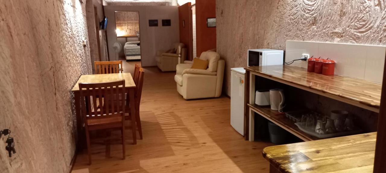 Venushill B+B Coober Pedy Esterno foto